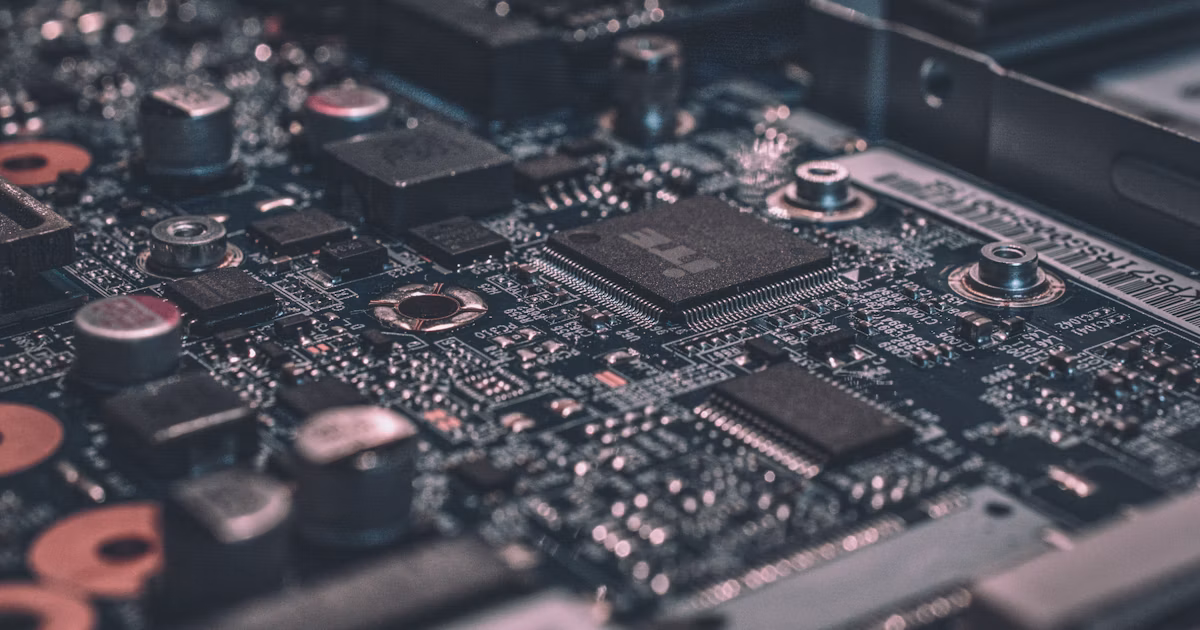 The Circuit Breaker Pattern: Stopping Cascading Failures in Microservices